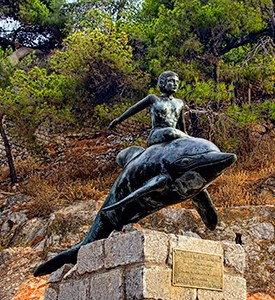 Hydra_Island_Greece_Boy_on_dolphin