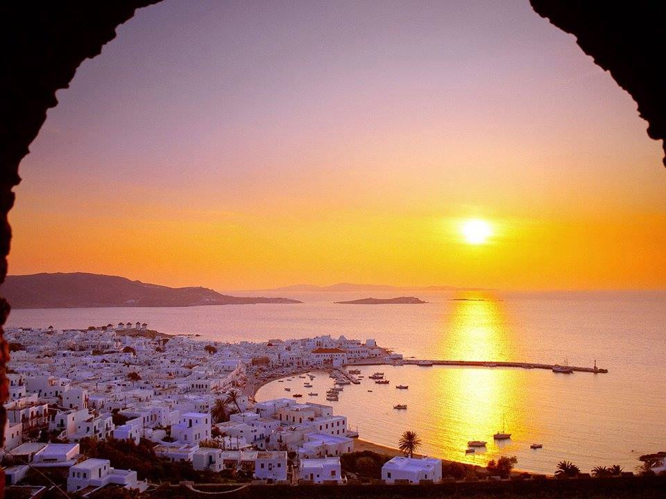 Isla de Mykonos Grecia al amanecer