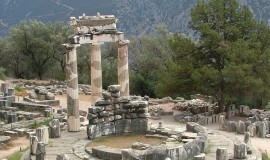 Delphi_Greece_Tholos_Athina_Pronea
