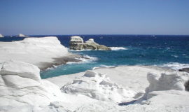 Isla de Milos Grecia Playa Sarakiniko